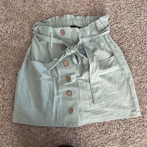 Teal buttoned skirt